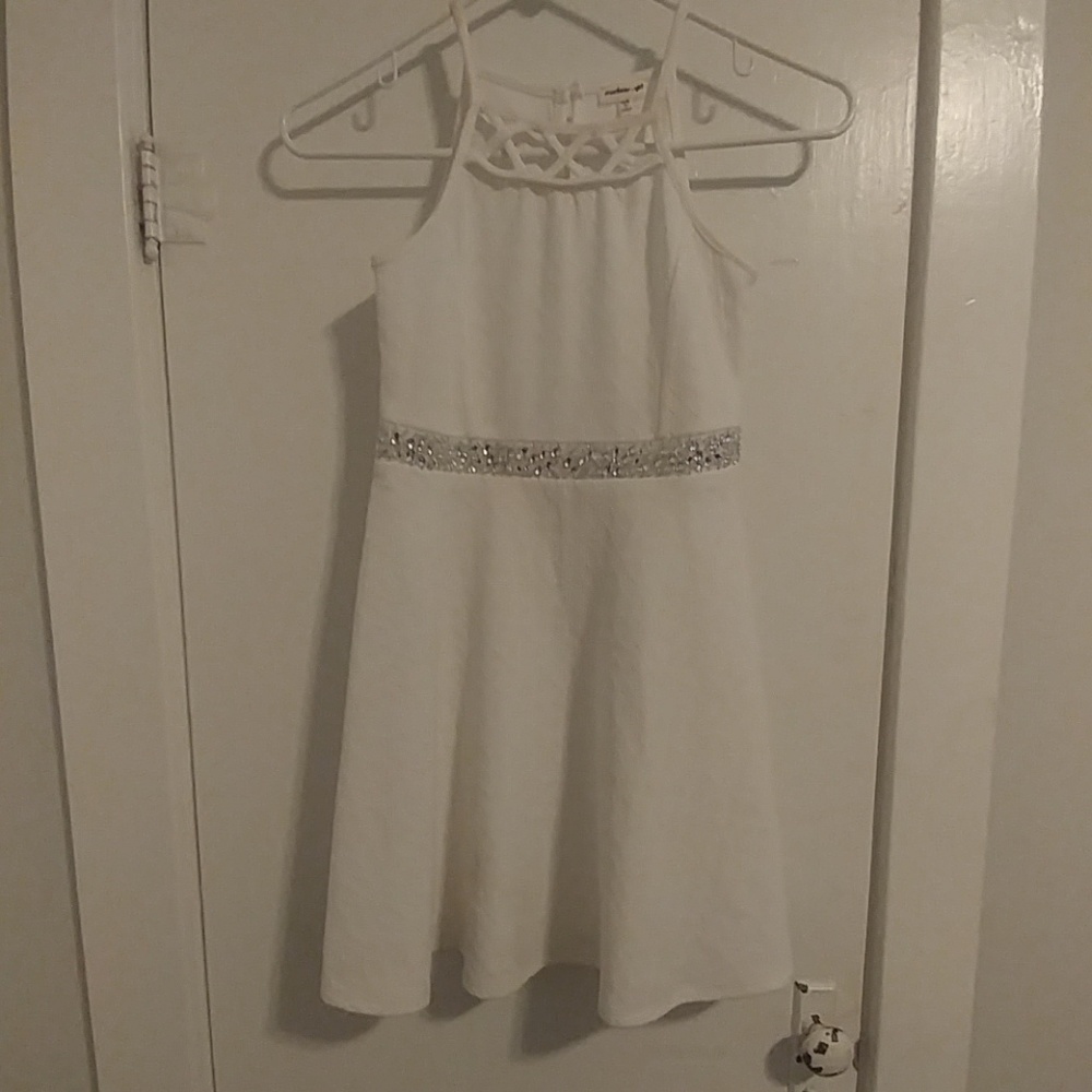 Monteau girl performance/semi-formal dress